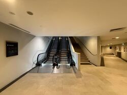 Club Street (D1), Retail #540173271